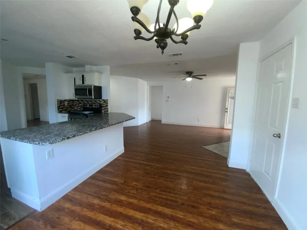 8028 Texridge Drive Dallas, TX 75232