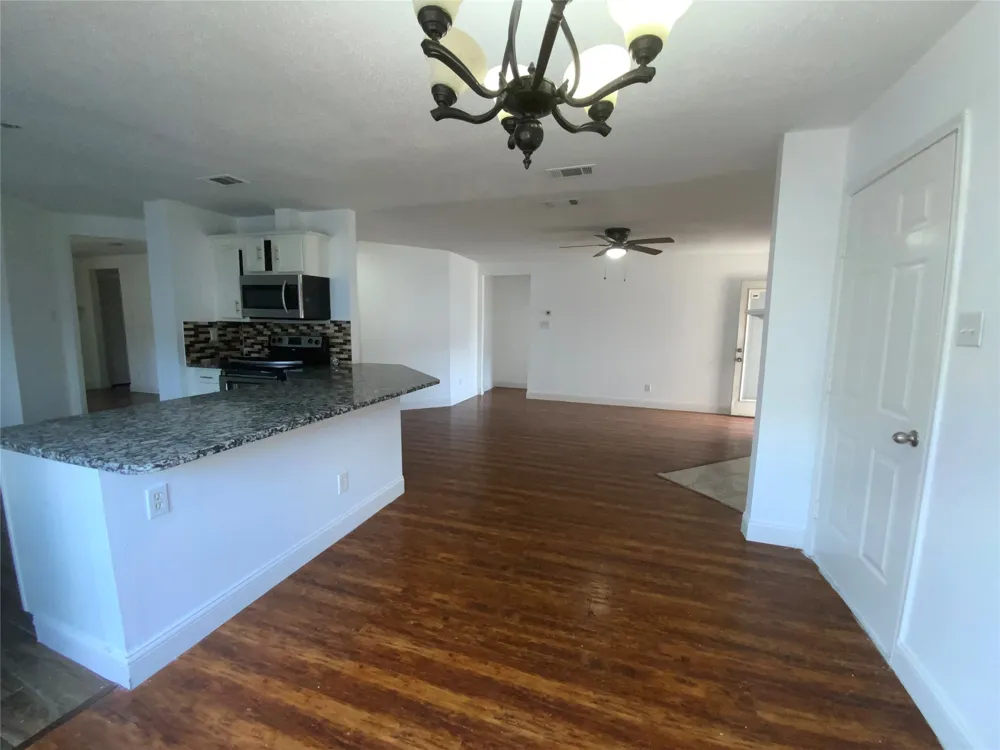 8028 Texridge Drive Dallas, TX 75232