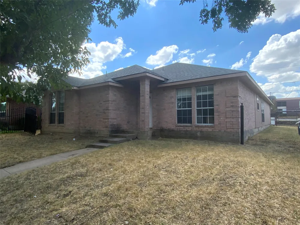 8028 Texridge Drive Dallas, TX 75232