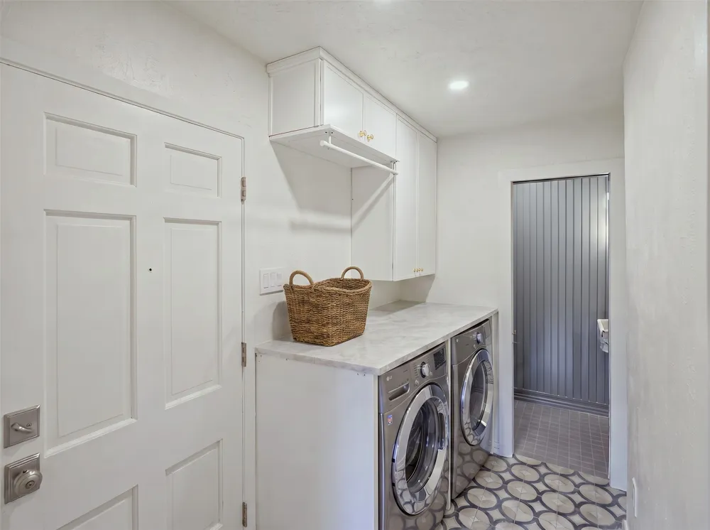 846 Creekridge Drive Dallas, TX 75218