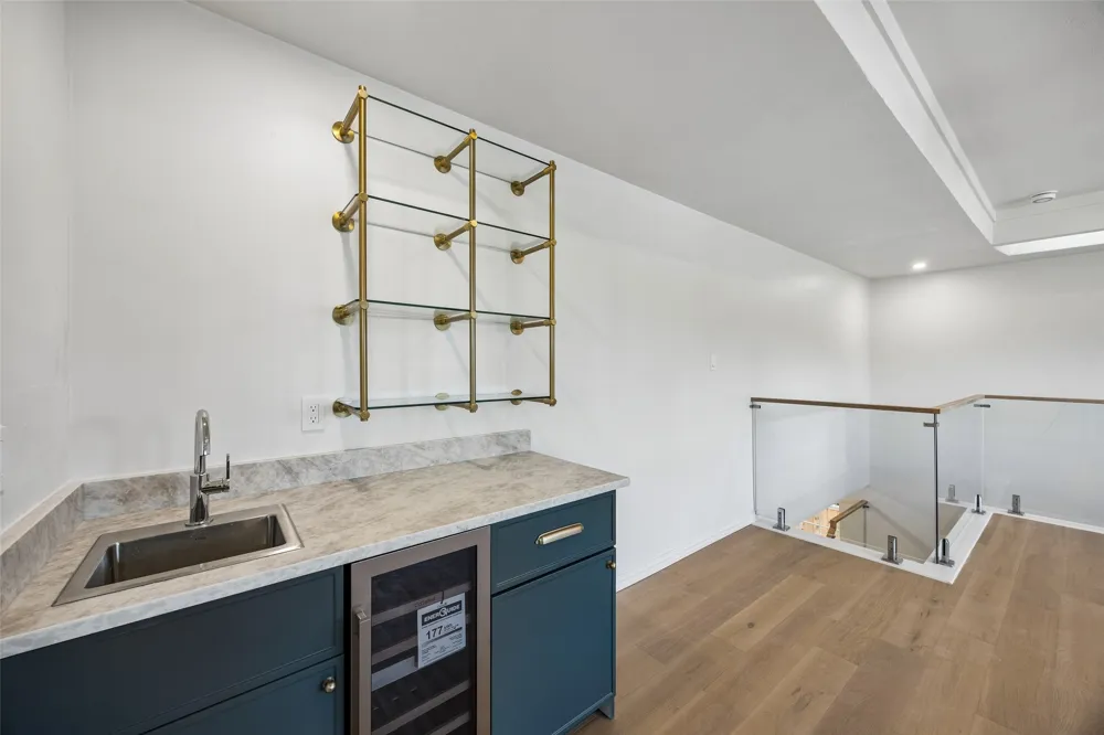 846 Creekridge Drive Dallas, TX 75218