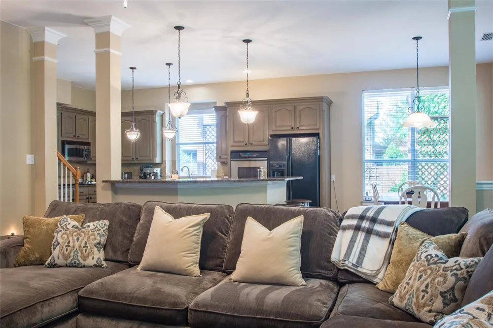 4504 Narrowbrook Drive Flower Mound, TX 75028
