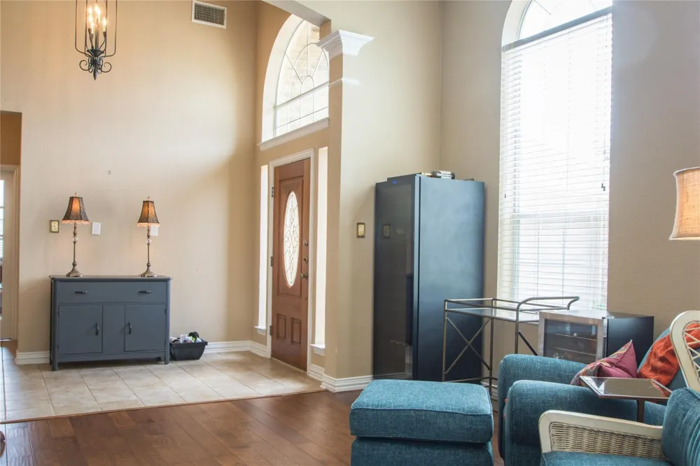 4504 Narrowbrook Drive Flower Mound, TX 75028
