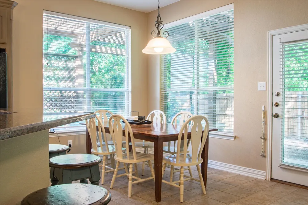 4504 Narrowbrook Drive Flower Mound, TX 75028