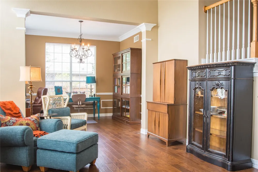 4504 Narrowbrook Drive Flower Mound, TX 75028