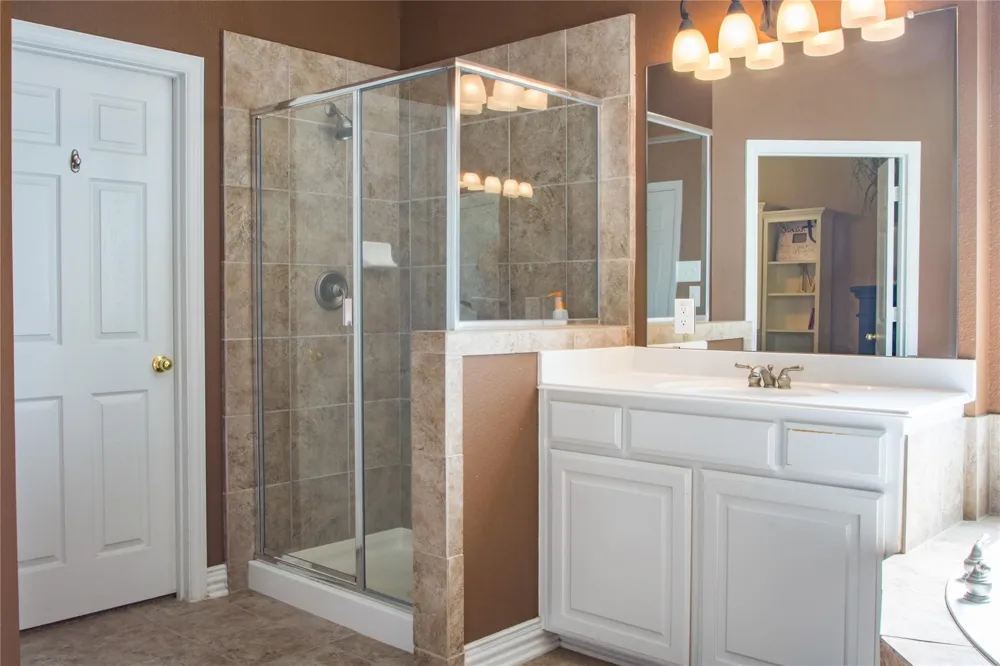 4504 Narrowbrook Drive Flower Mound, TX 75028