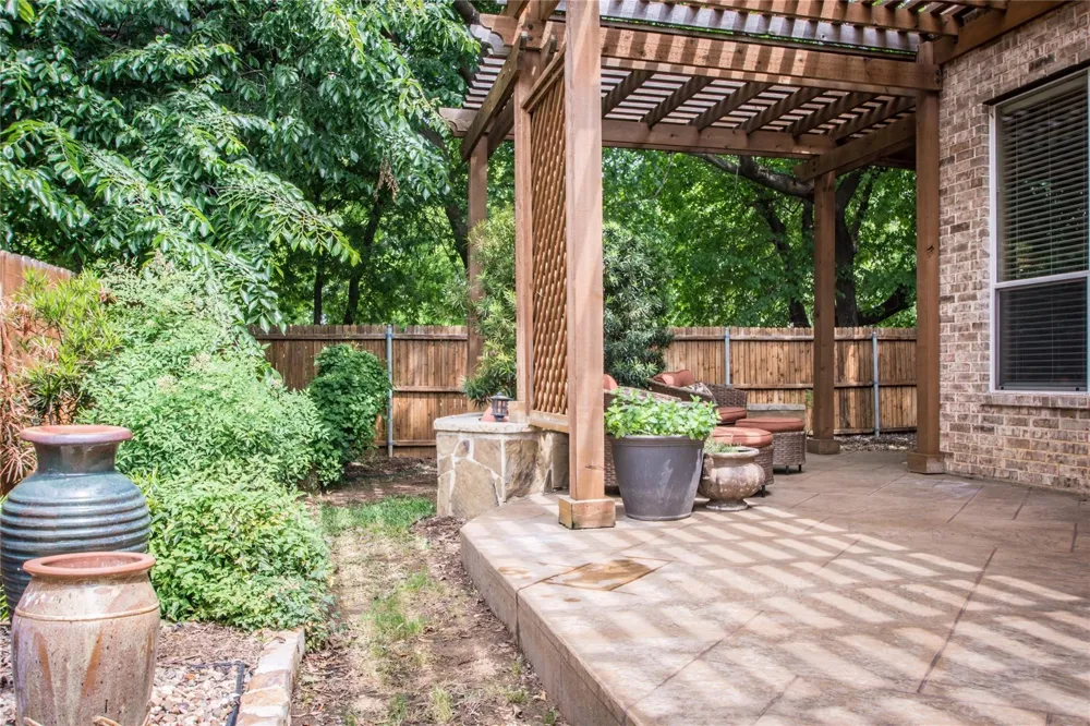 4504 Narrowbrook Drive Flower Mound, TX 75028