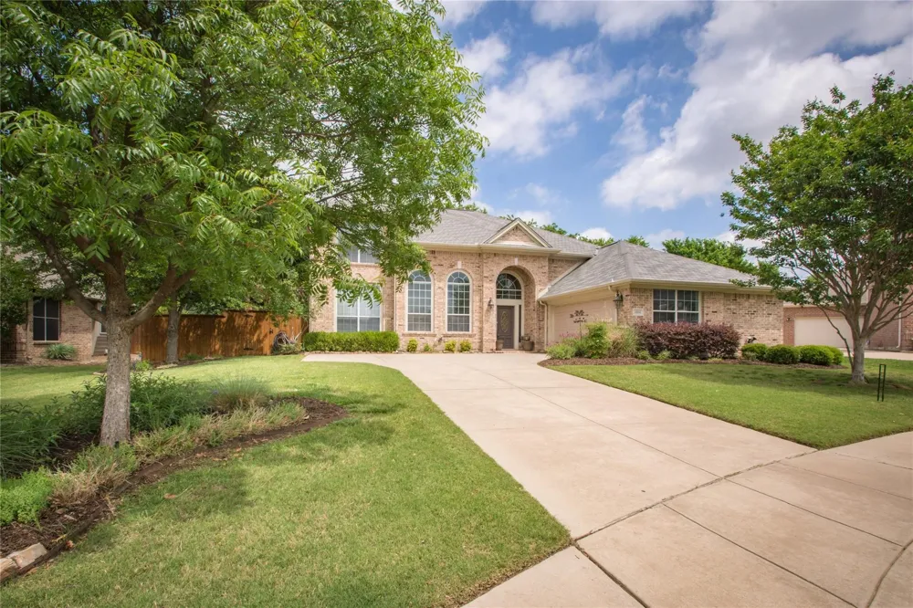 4504 Narrowbrook Drive Flower Mound, TX 75028