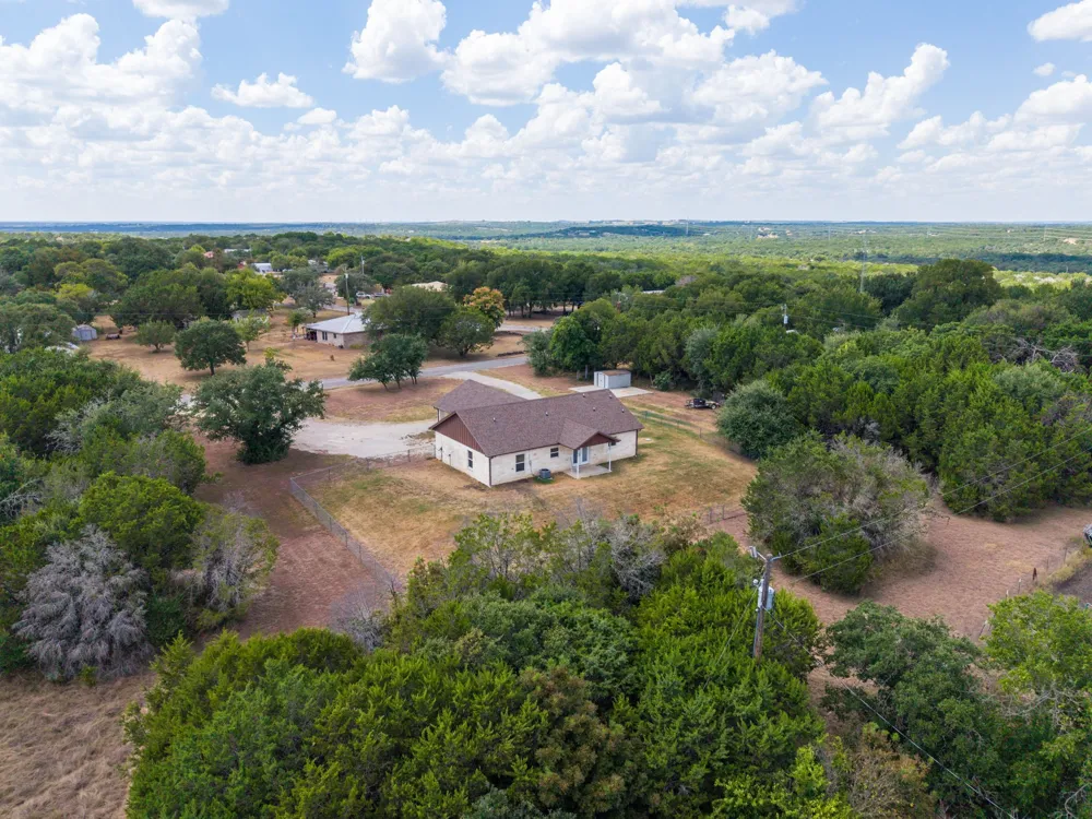 534 County Road 3081 Lampasas, TX 76550