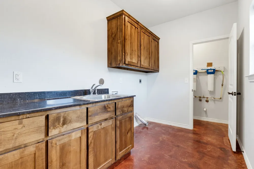 534 County Road 3081 Lampasas, TX 76550