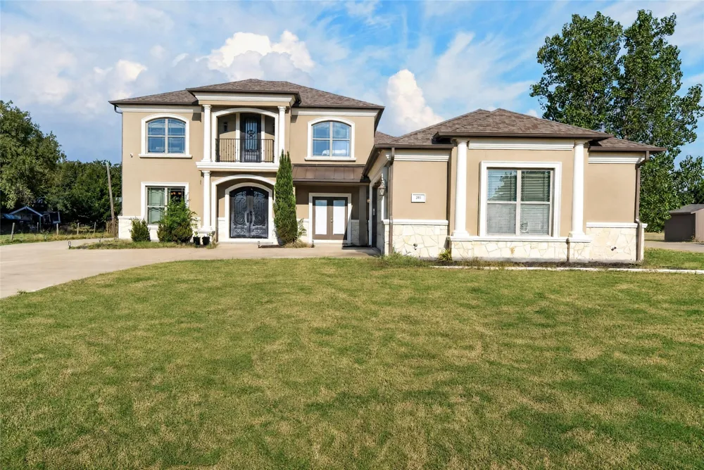 281 Rose Garden Drive McKinney, TX 75072