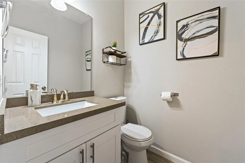 4420 Elmwood Street Houston, TX 77051