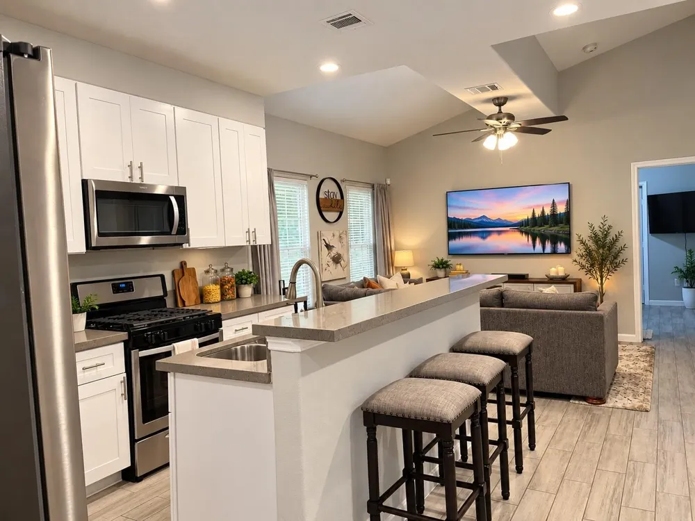 4420 Elmwood Street Houston, TX 77051