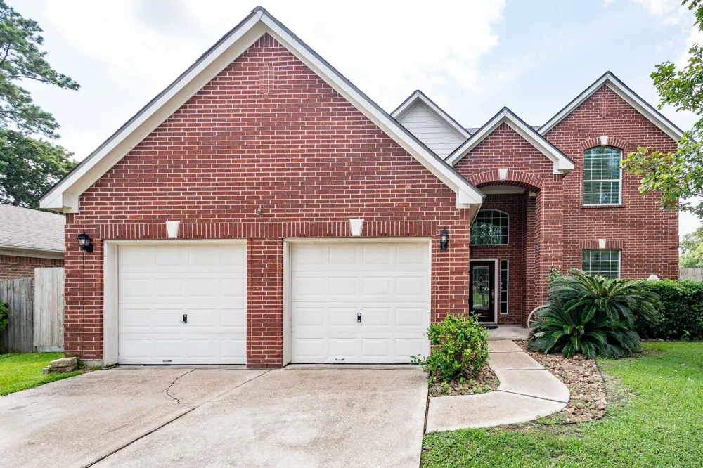 619 Harbor Mist Drive Crosby, TX 77532