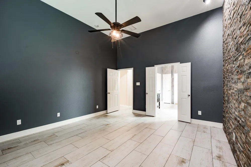 619 Harbor Mist Drive Crosby, TX 77532