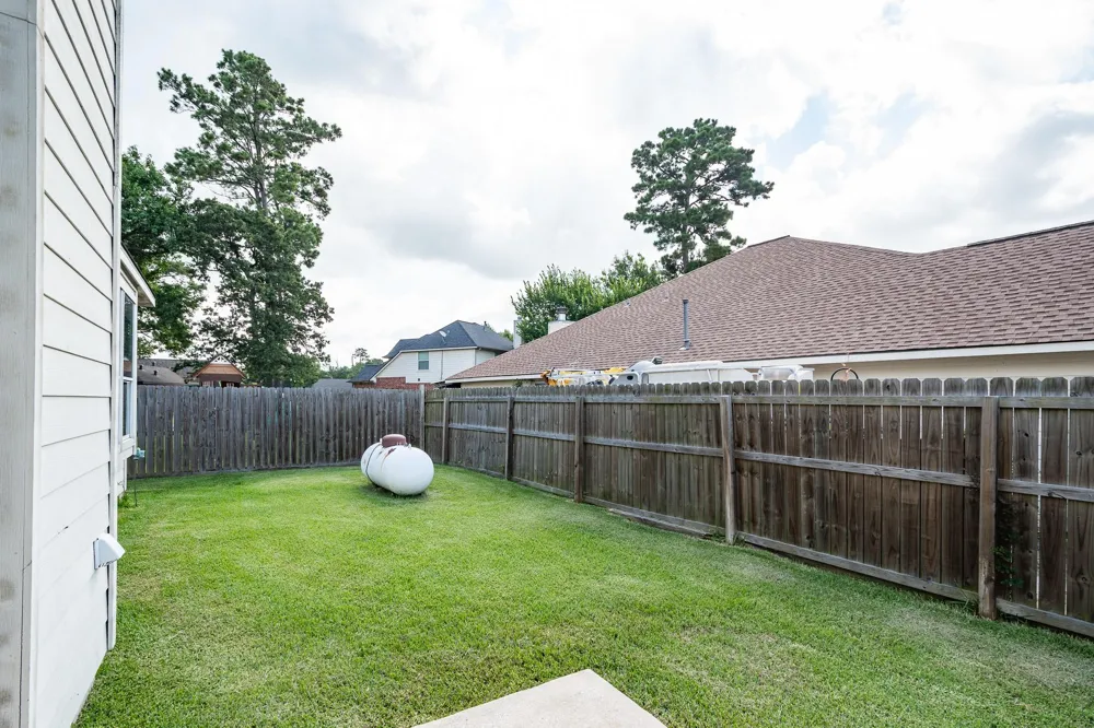 619 Harbor Mist Drive Crosby, TX 77532