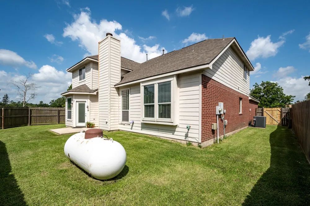 619 Harbor Mist Drive Crosby, TX 77532