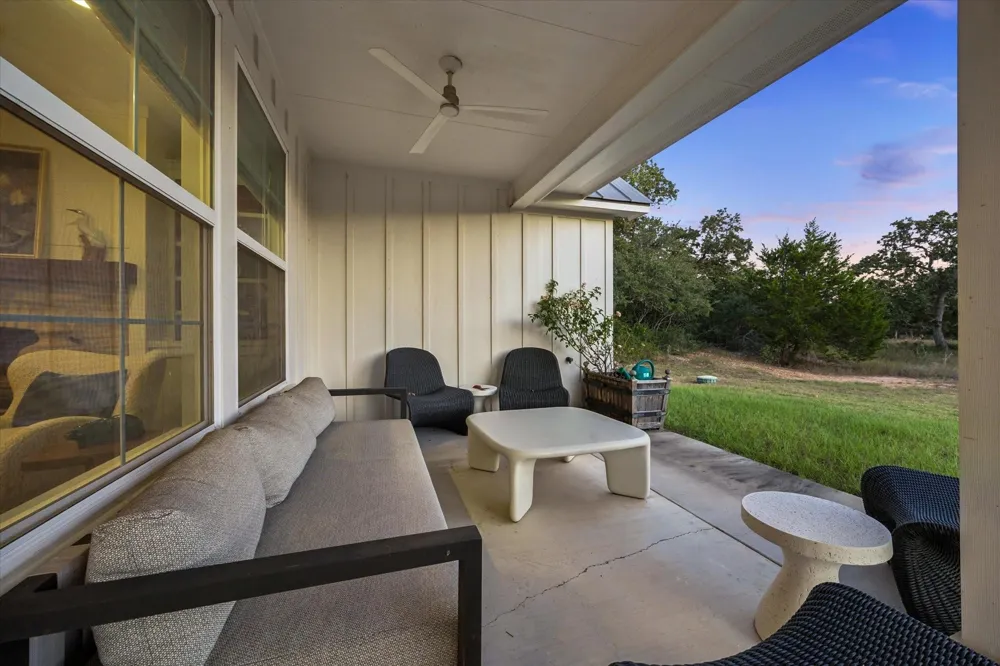 3214 Schoenst Road Carmine, TX 78932