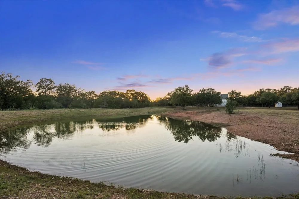 3214 Schoenst Road Carmine, TX 78932