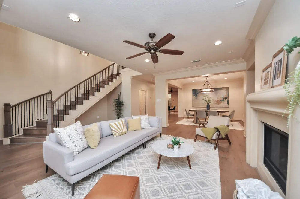 13618 Teal Bluff Lane Houston, TX 77077