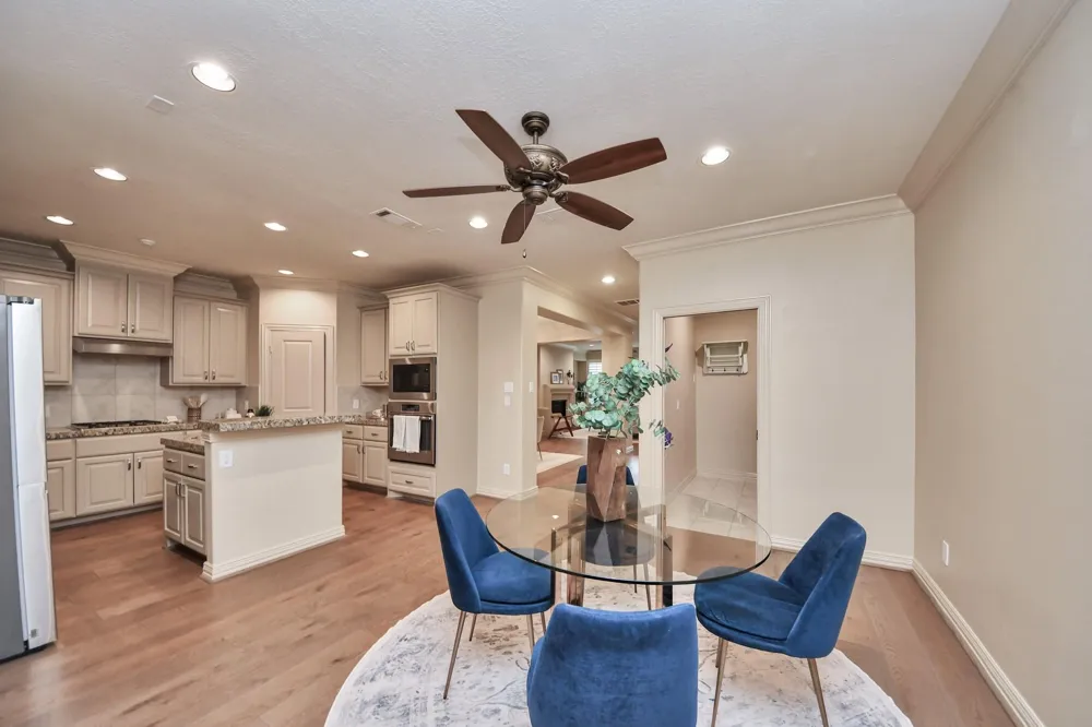 13618 Teal Bluff Lane Houston, TX 77077