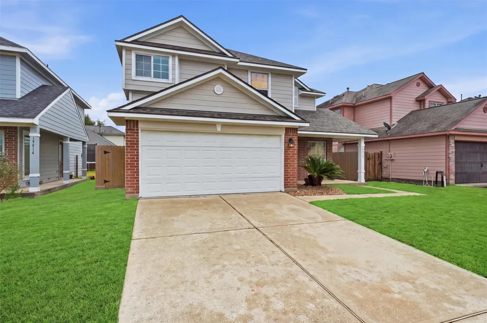 19810 Twisted Creek Drive Tomball, TX 77375