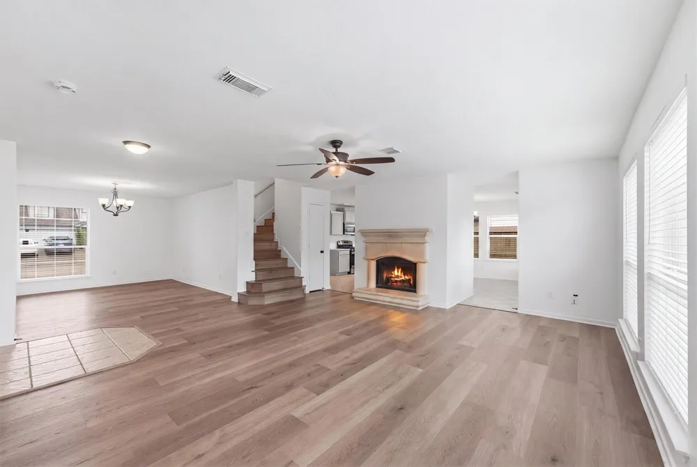 19810 Twisted Creek Drive Tomball, TX 77375