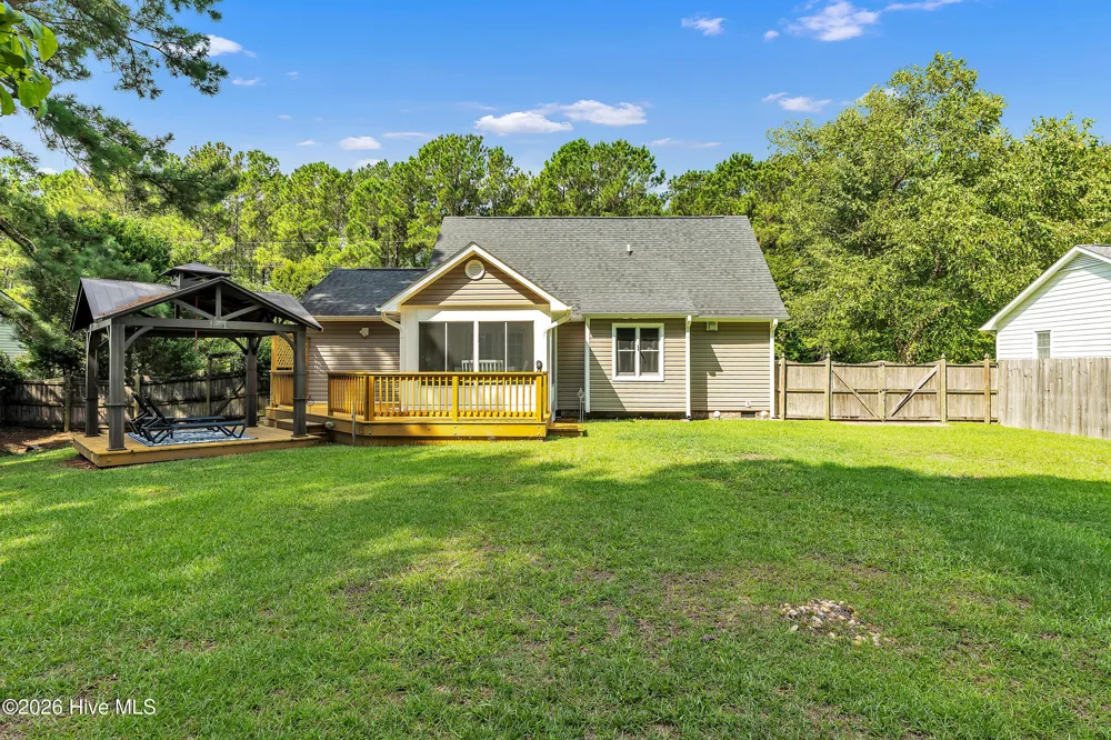 117 Foster Creek Court Swansboro, NC 28584