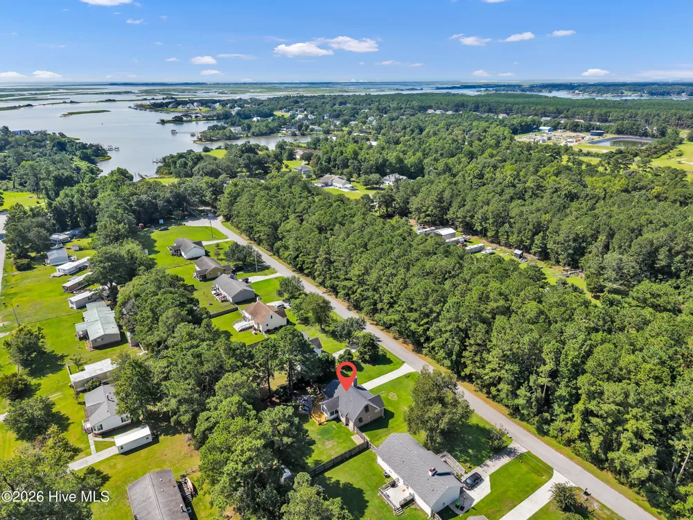 117 Foster Creek Court Swansboro, NC 28584
