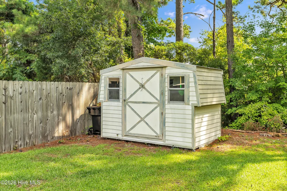 117 Foster Creek Court Swansboro, NC 28584