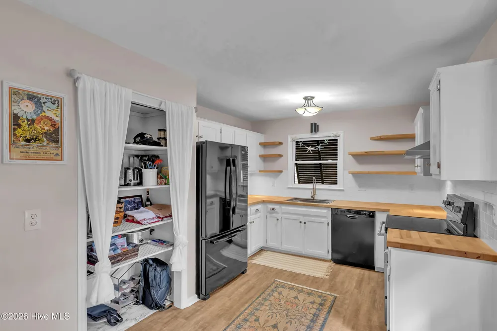 117 Foster Creek Court Swansboro, NC 28584