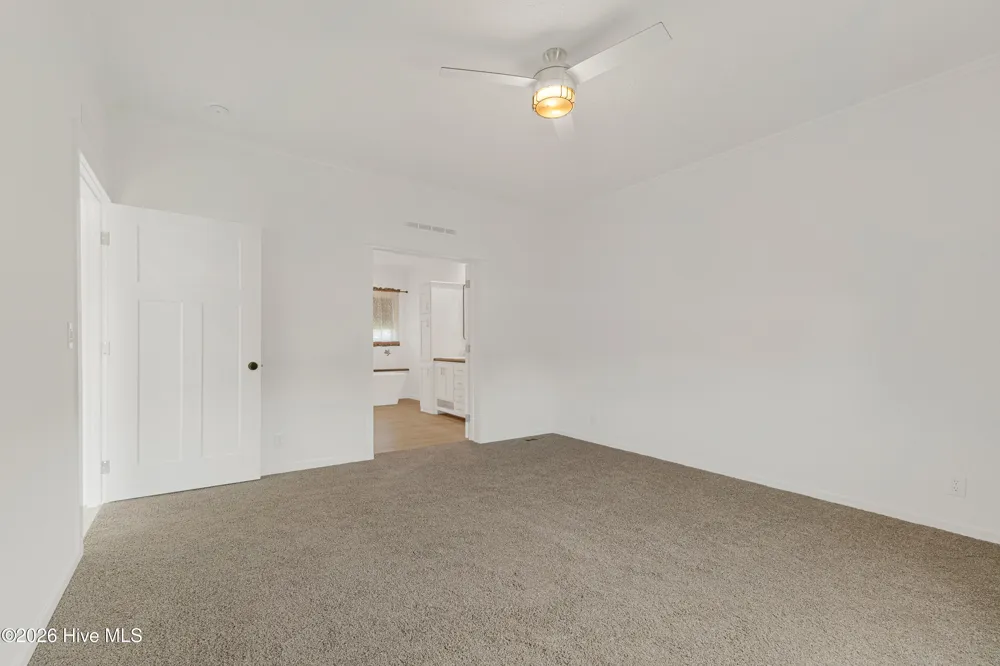 105 Gosling Lane Beaufort, NC 28516