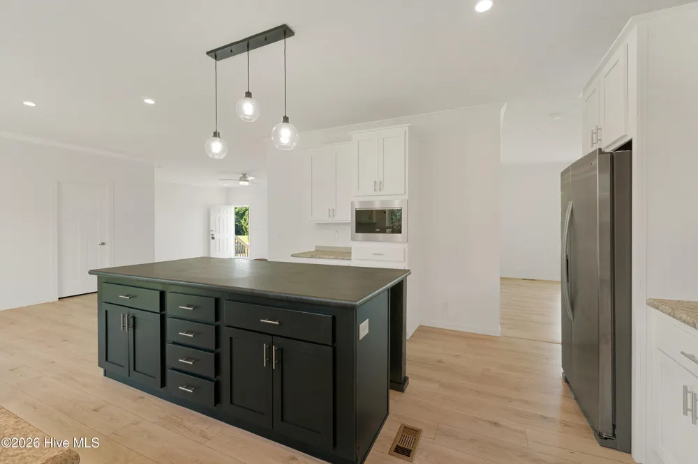 105 Gosling Lane Beaufort, NC 28516