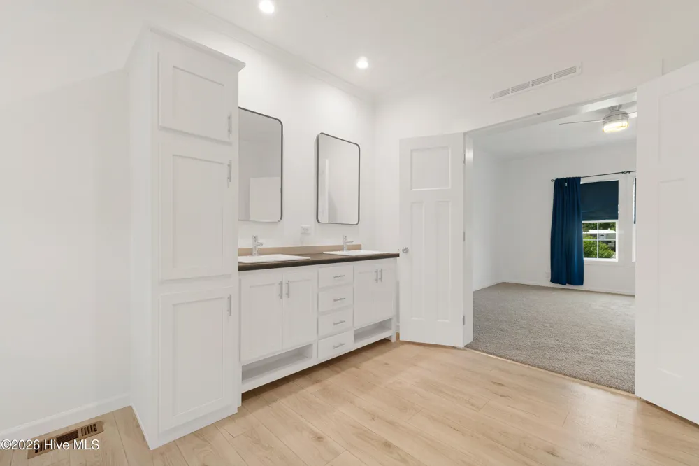 105 Gosling Lane Beaufort, NC 28516