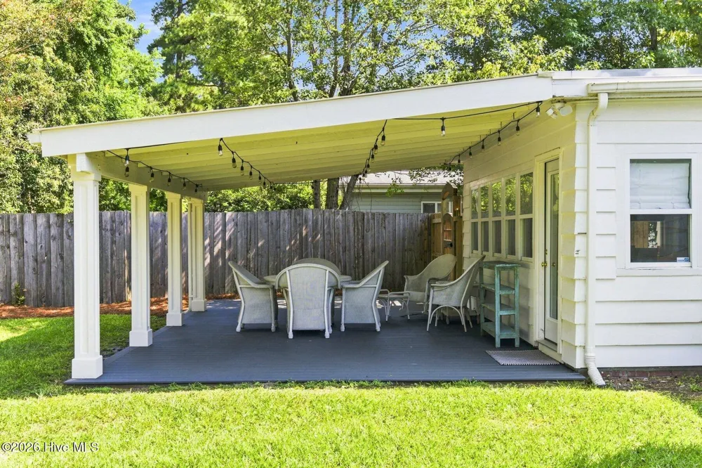 2105 Camellia Drive Wilmington, NC 28403