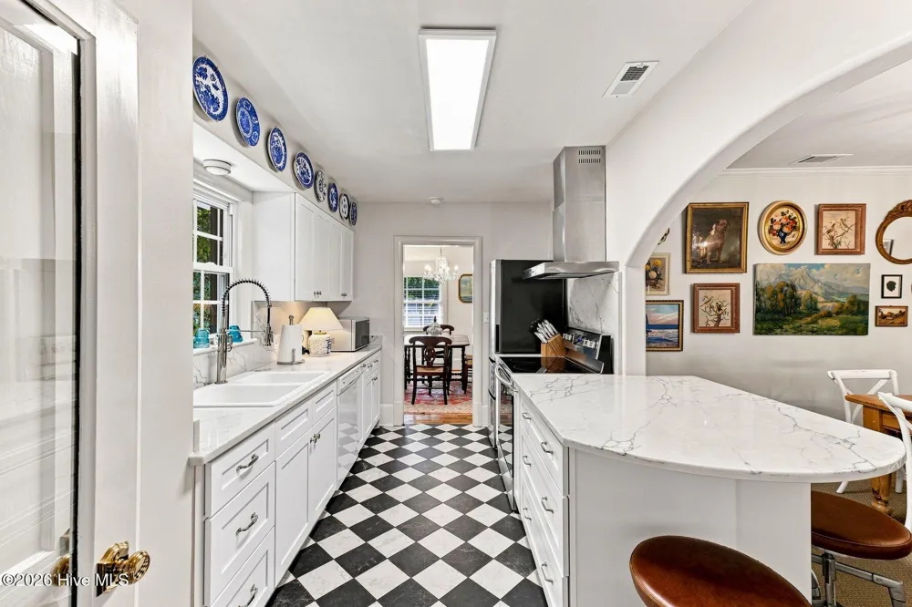 2105 Camellia Drive Wilmington, NC 28403