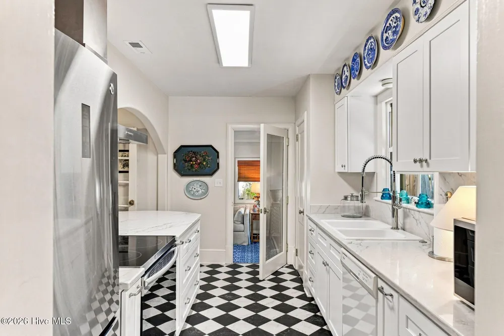 2105 Camellia Drive Wilmington, NC 28403