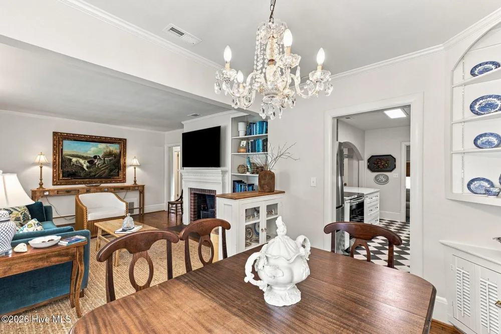 2105 Camellia Drive Wilmington, NC 28403