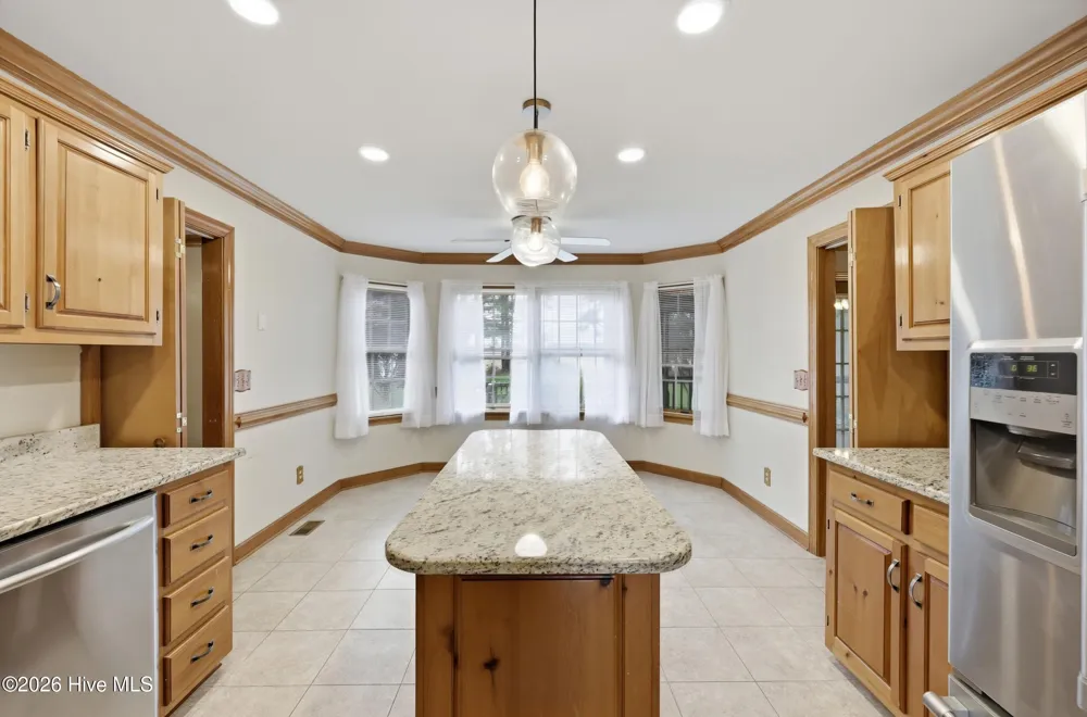 146 Point Boulevard Moyock, NC 27958