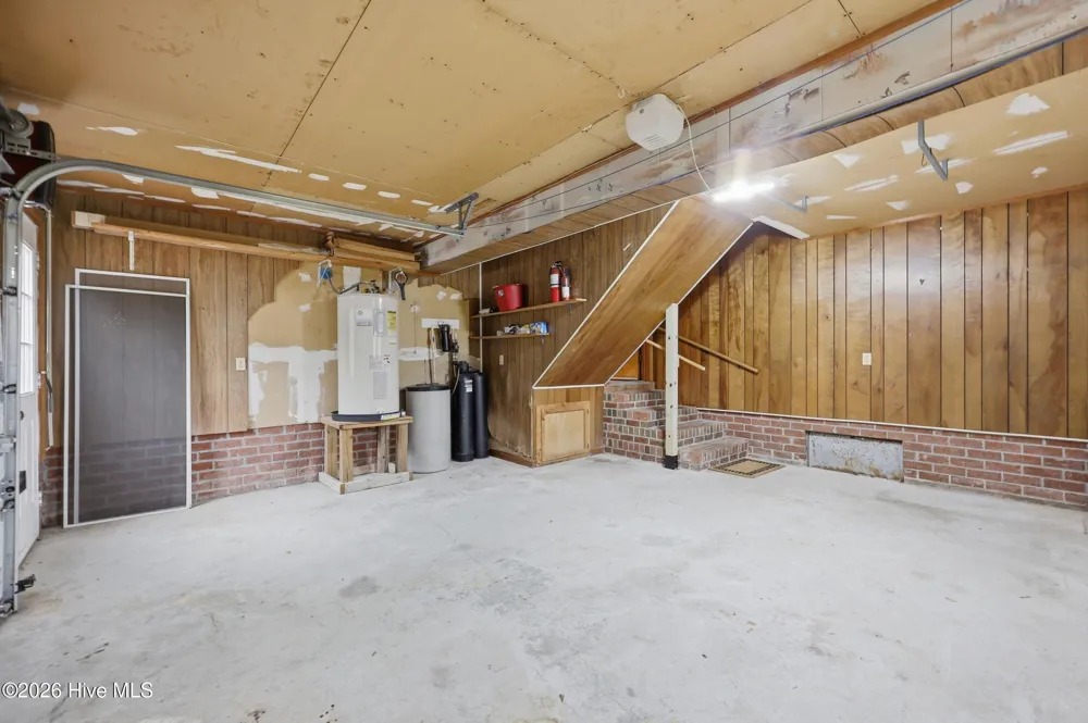 146 Point Boulevard Moyock, NC 27958