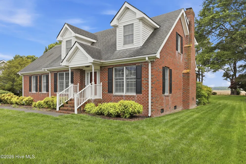 146 Point Boulevard Moyock, NC 27958