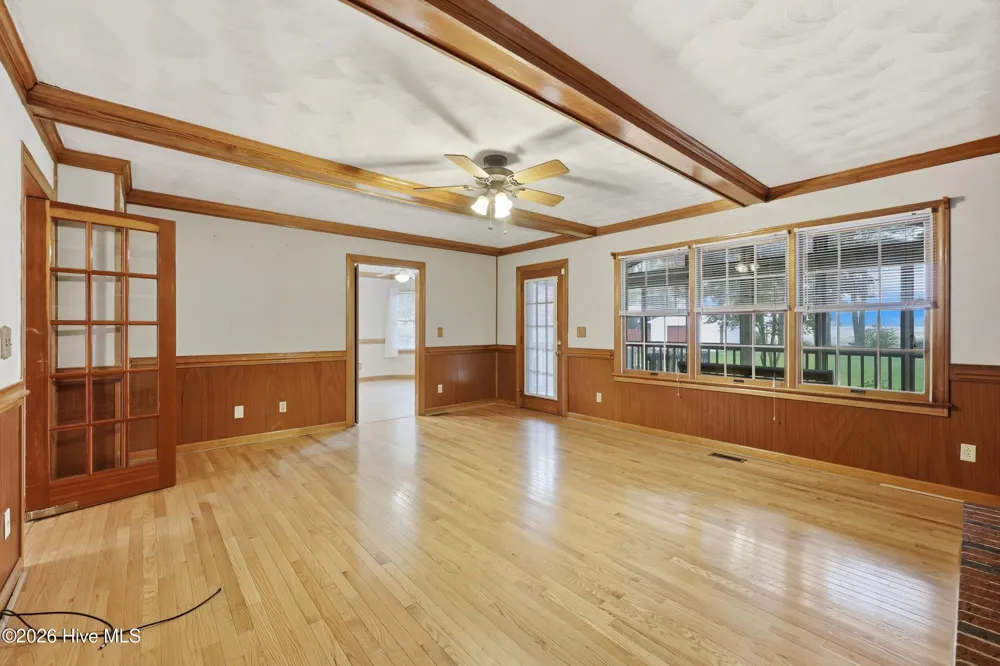 146 Point Boulevard Moyock, NC 27958