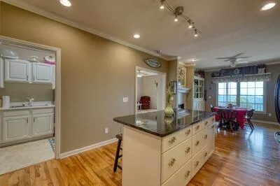 883 Ramey Mountain Road Hiawassee, GA 30546