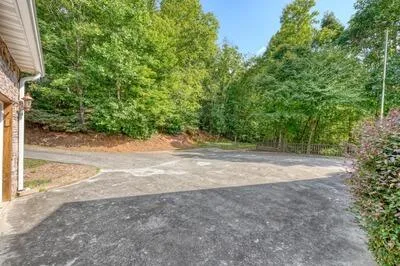 883 Ramey Mountain Road Hiawassee, GA 30546