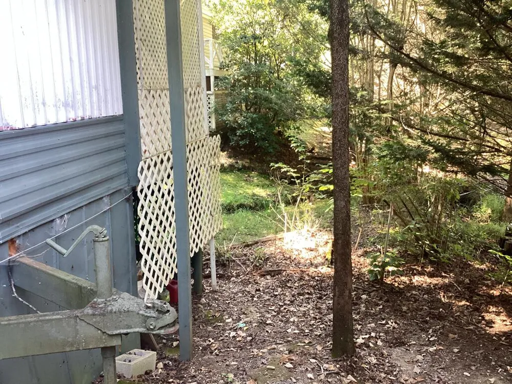 4423 Rock Creek Road Hiawassee, GA 30546