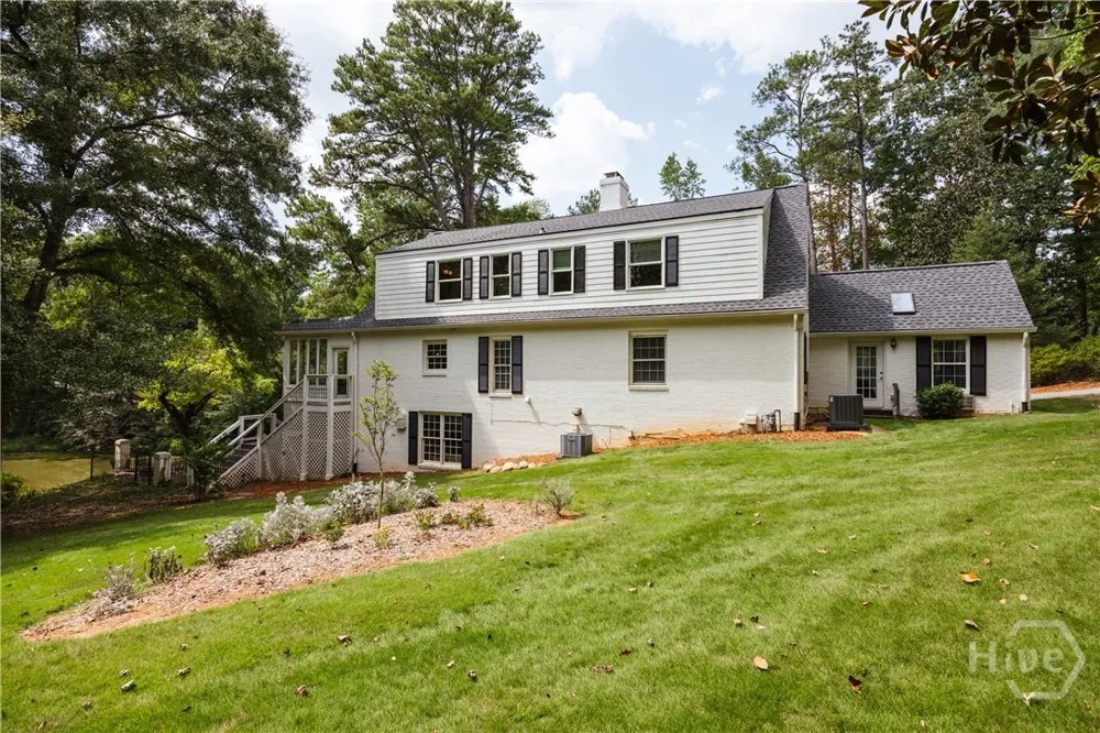 198 Xavier Drive Athens, GA 30606