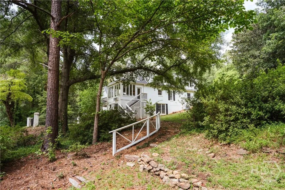 198 Xavier Drive Athens, GA 30606
