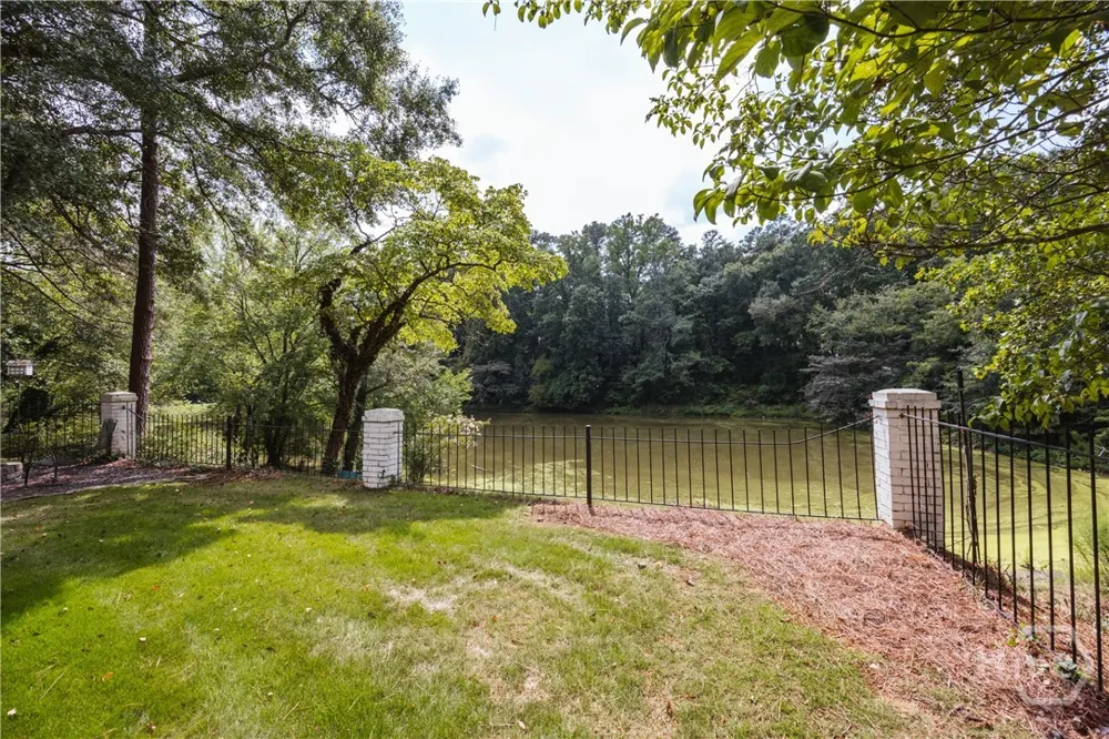 198 Xavier Drive Athens, GA 30606