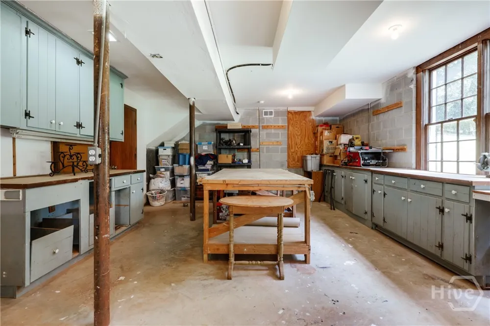 198 Xavier Drive Athens, GA 30606