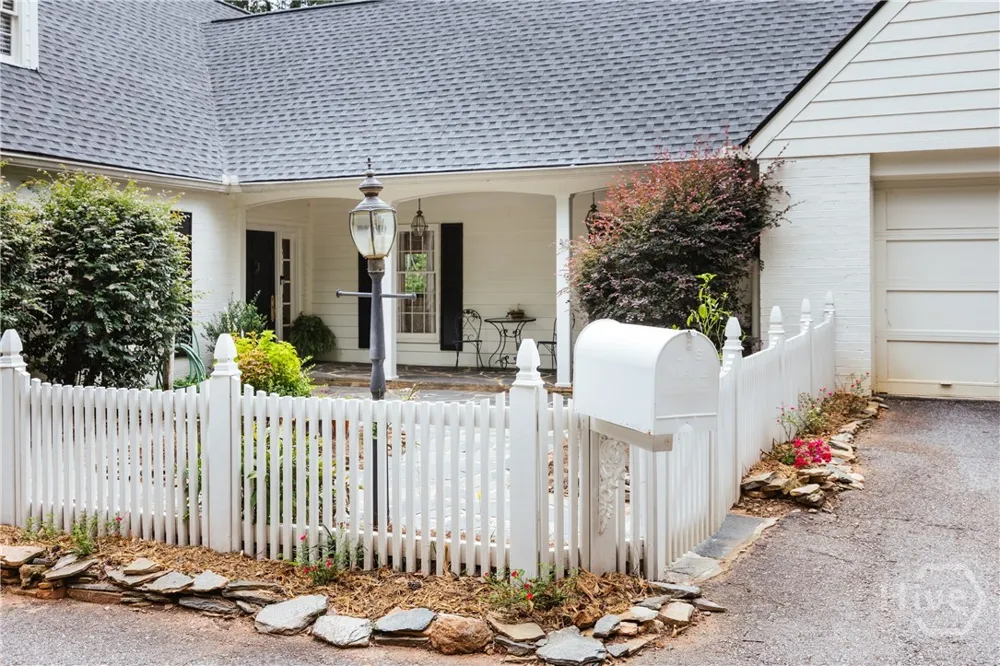 198 Xavier Drive Athens, GA 30606